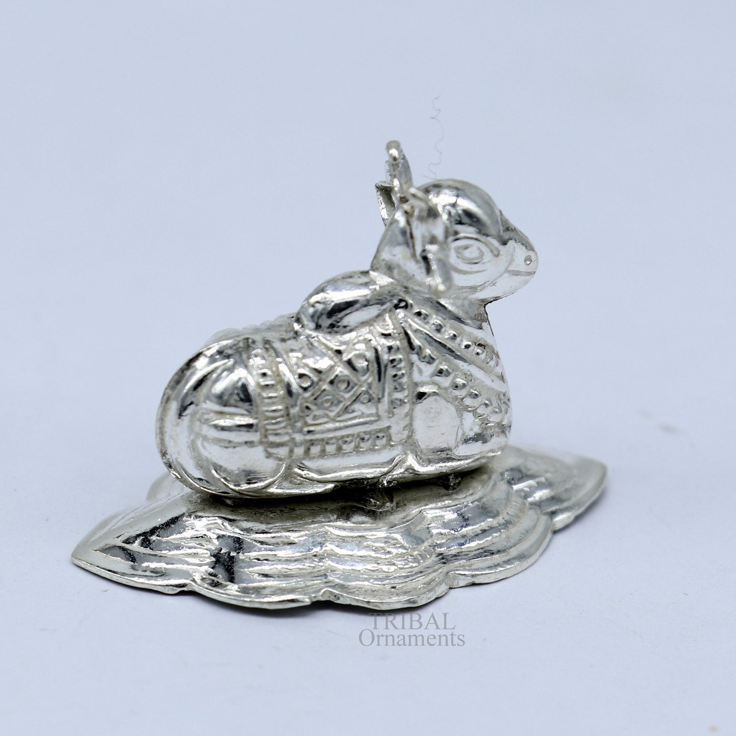 Divine Lord Shiva Vahan Nandi Maharaj sterling silver handmade small article for puja, best gift for lord Shiva, divine statue su714 - TRIBAL ORNAMENTS