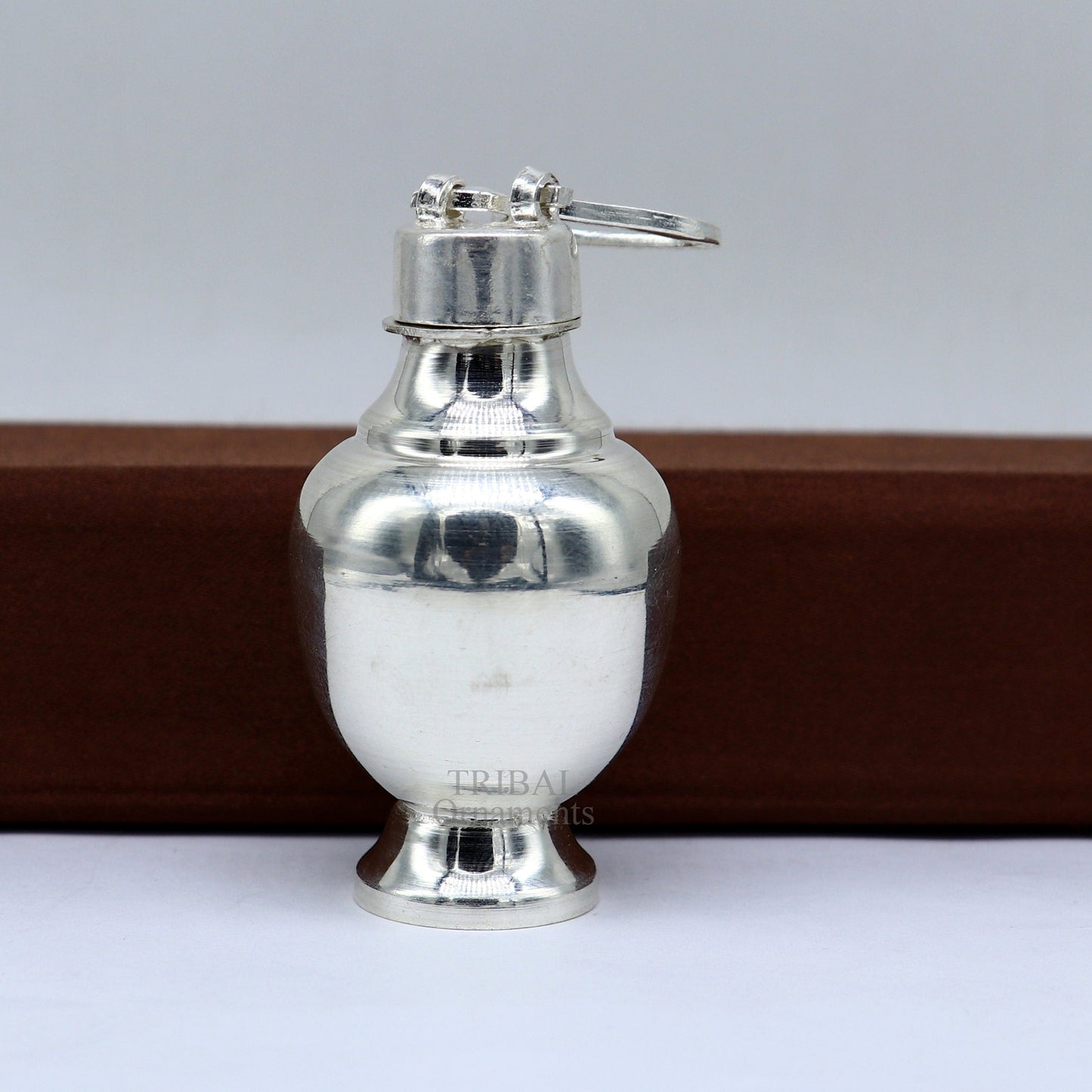 925 sterling silver handmade plain design holy divine Gangjali, Silver Gangajal pot, best silver water pot kalash puja utensils su715 - TRIBAL ORNAMENTS
