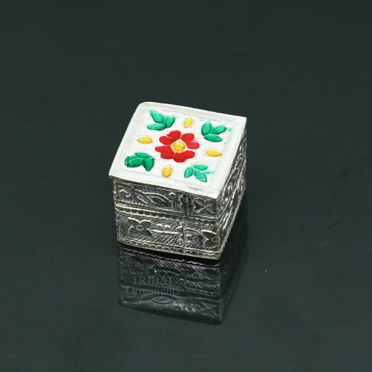 Vintage style 925 sterling silver handmade gorgeous square shape small trinket kajal box, casket box, container box, silver article stb359 - TRIBAL ORNAMENTS