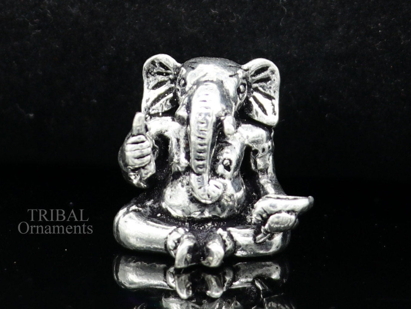 Exclusive stylish design 925 Sterling silver solid little Ganesha statue art, best puja figurine for home temple or your car, art511 - TRIBAL ORNAMENTS