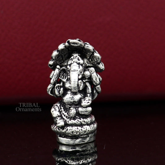Divine stylish 925 Sterling silver solid small lord Ganesha statue art, best puja figurine for home temple for wealth and prosperity art517 - TRIBAL ORNAMENTS