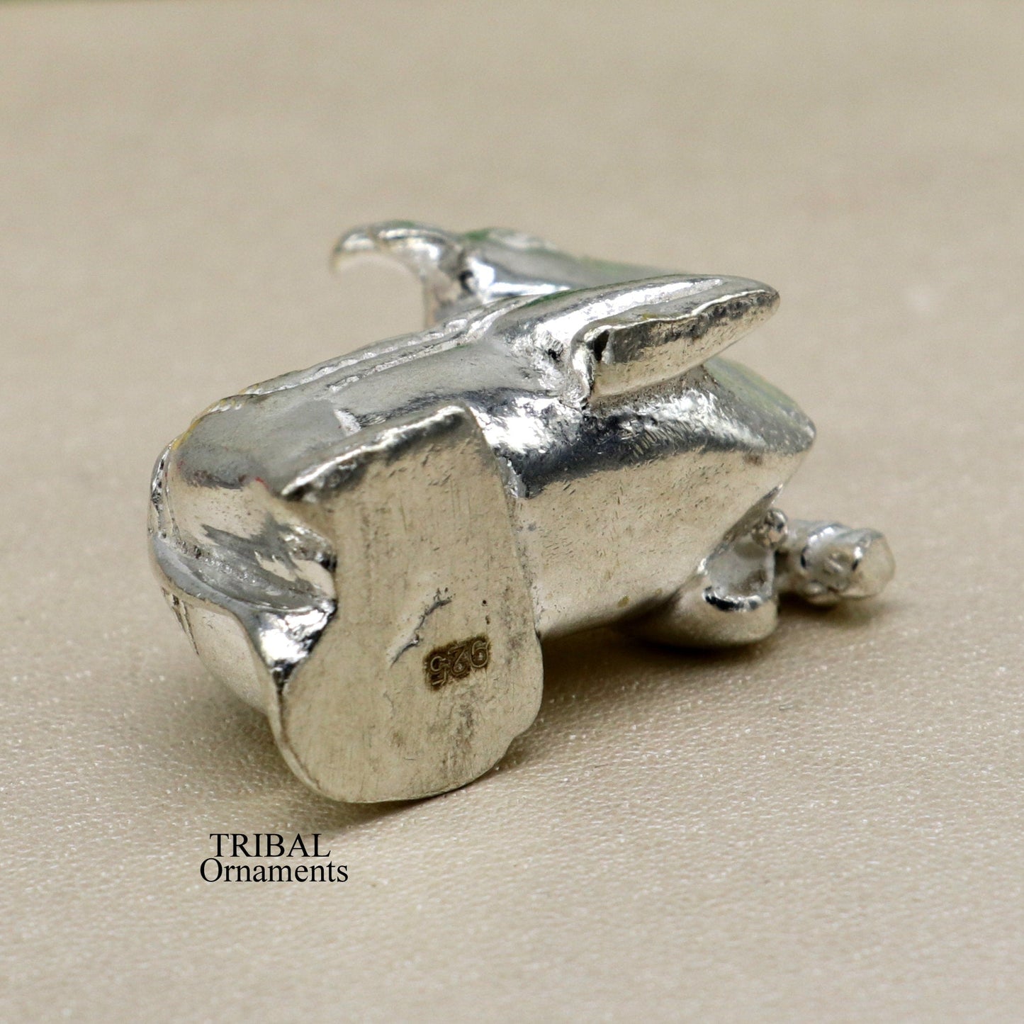 Lord Shiva Vahan Nandi Maharaj solid 925 sterling silver handmade small article for puja, best gift for lord Shiva, divine statue art499 - TRIBAL ORNAMENTS