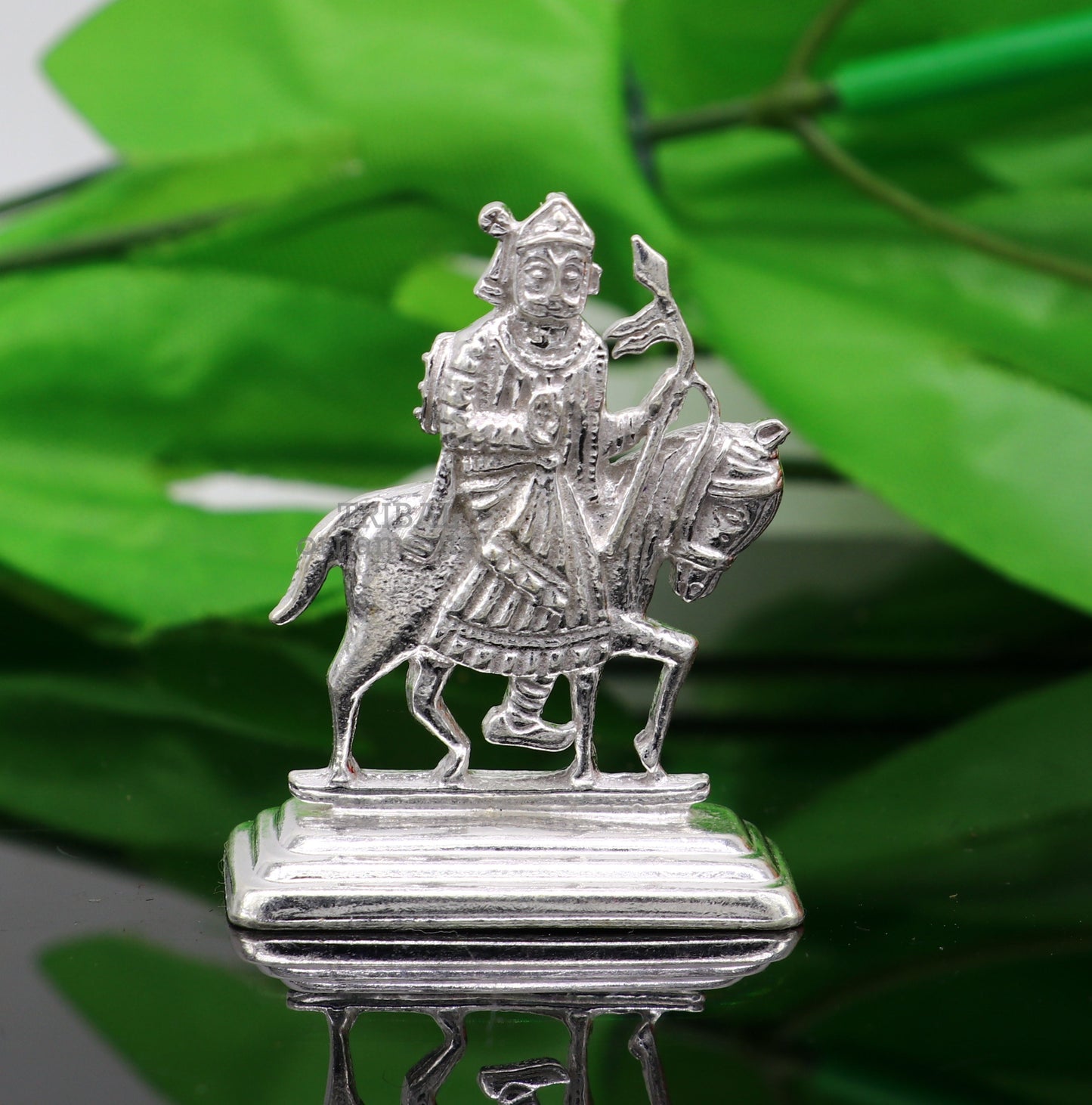 solid sterling silver handmade Tribal deity lord Ramdevji runicha best home or vehicle silver article statue su737 - TRIBAL ORNAMENTS