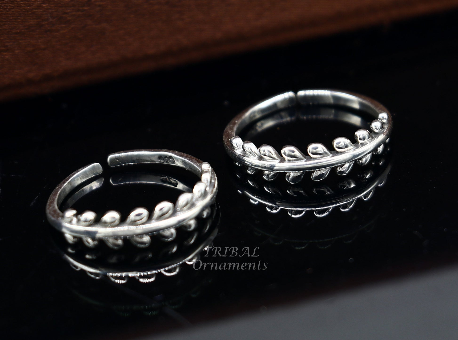 Pure 92.5 sterling silver customized design small toe ring handmade brides stylish tribal jewelry collection from inida ytr12 - TRIBAL ORNAMENTS