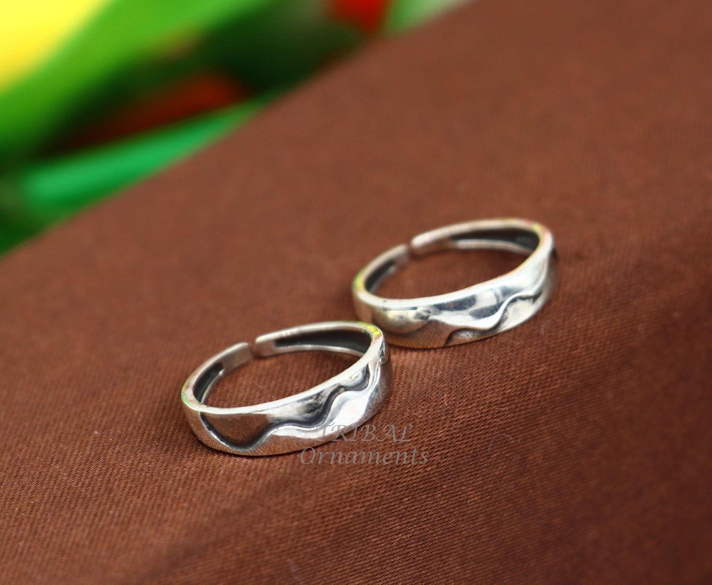 925 sterling silver uniquely handcrafted vintage style oxidized solid toe rings. best brides wedding jewelry tribal jewelry ytr15 - TRIBAL ORNAMENTS