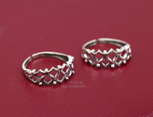 925 sterling silver handcrafted unique design vintage ethnic design brides toe ring for girl's women's ytr27 - TRIBAL ORNAMENTS