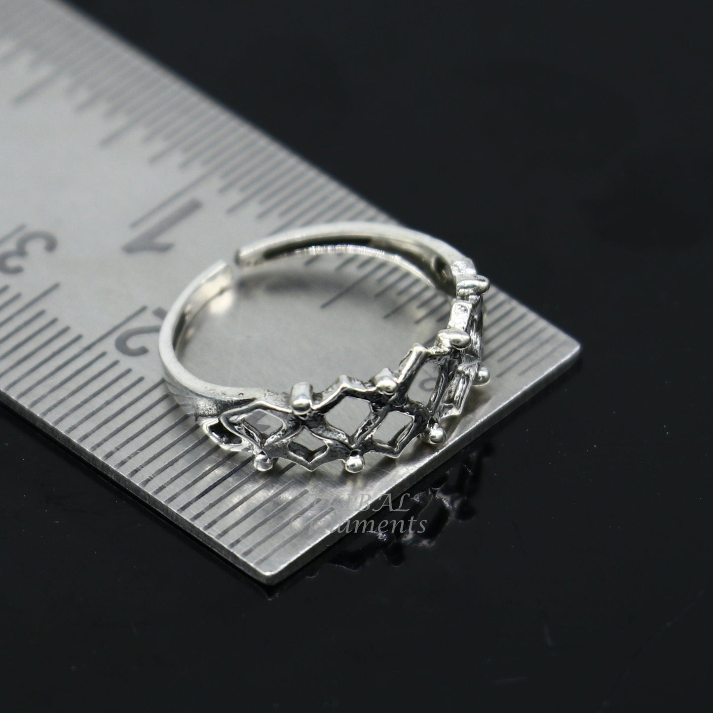 925 sterling silver handcrafted unique design vintage ethnic design brides toe ring for girl's women's ytr27 - TRIBAL ORNAMENTS