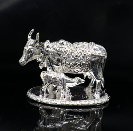 Divine cow with calf 925 sterling silver vintage Nakshi work design Kamdhenu cow, deity's cow, wishing cow, silver worshipping puja art558 - TRIBAL ORNAMENTS
