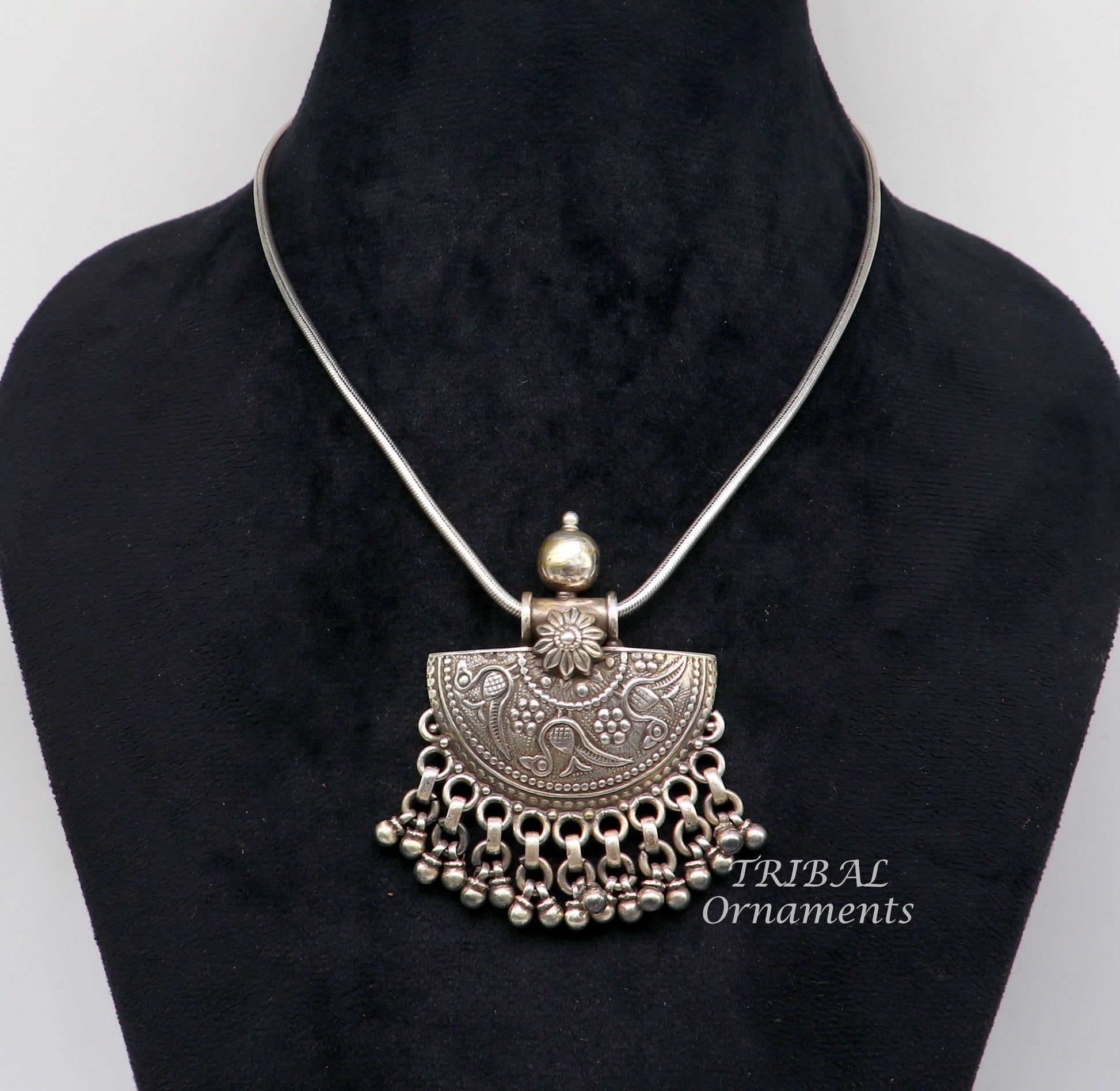 925 sterling silver handmade amazing vintage design charm pendant best brides ethnic tribal belly dance jewelry  india nsp517 - TRIBAL ORNAMENTS