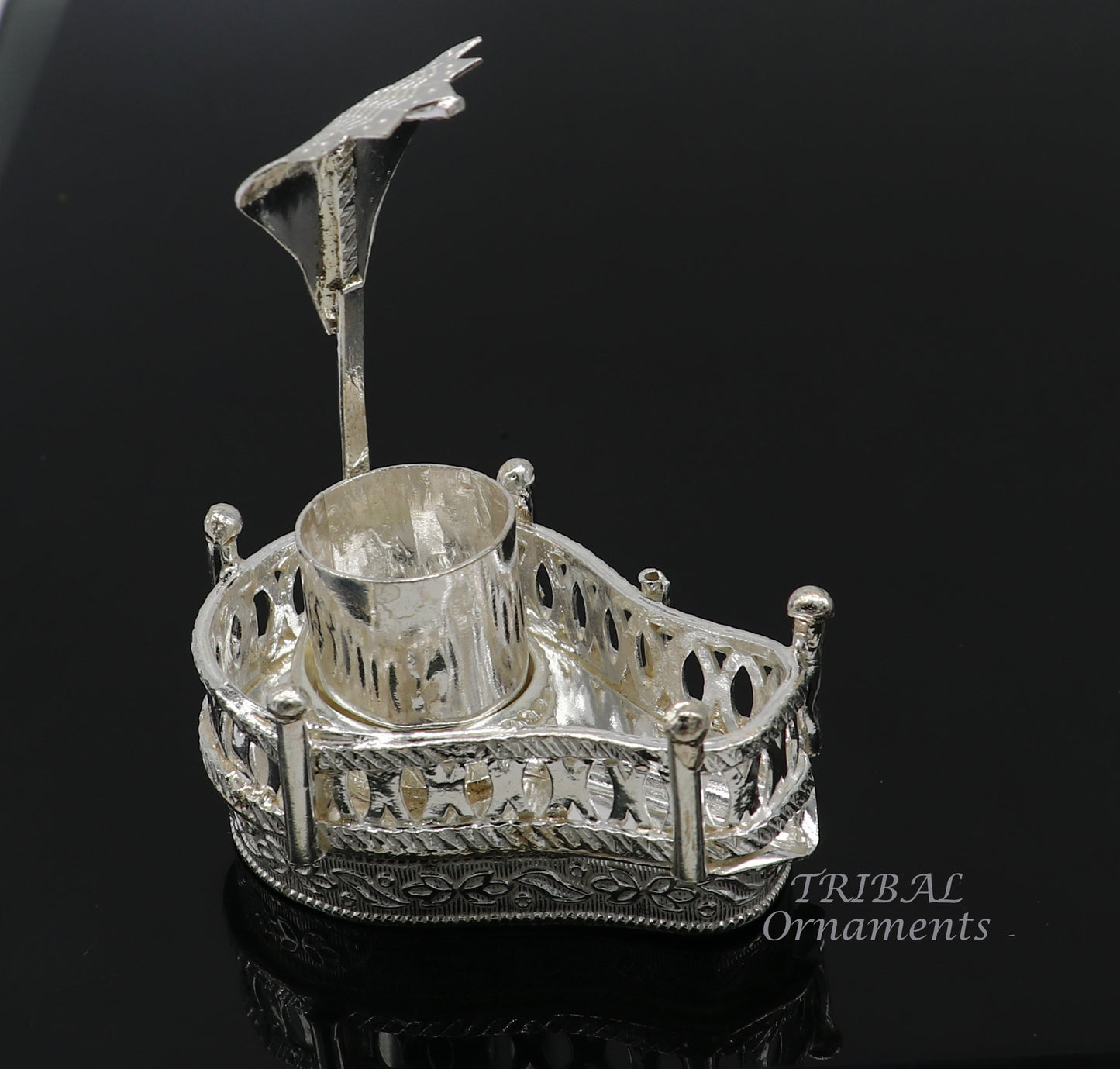 925 sterling silver handmade lord Shiva lingam stand/JAlheri with Panchmukhi snake (sheshnag) and trident Mahakal lingam stand su941 - TRIBAL ORNAMENTS