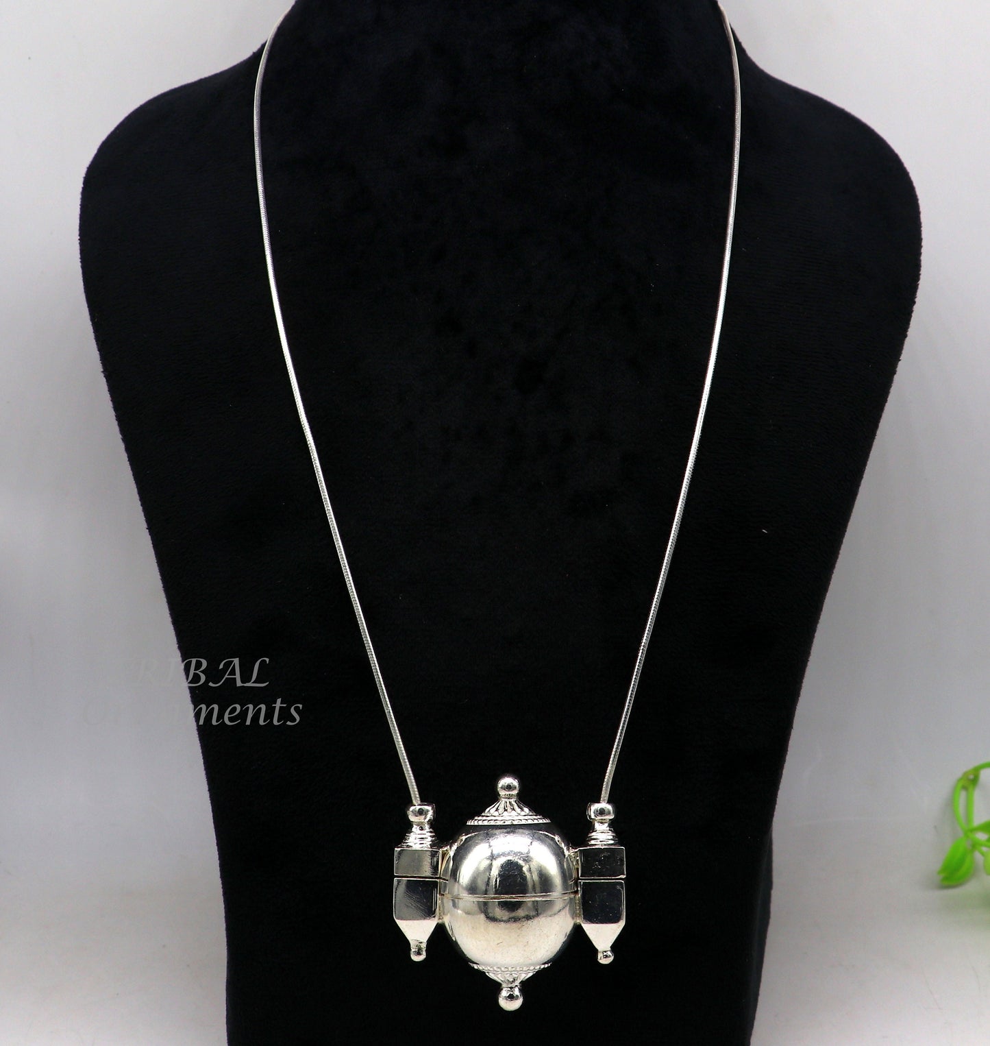 Unique handmade solid sterling silver chain and Shiva lingam box, box pendant necklace set, container pendant tribal jewelry India set491 - TRIBAL ORNAMENTS