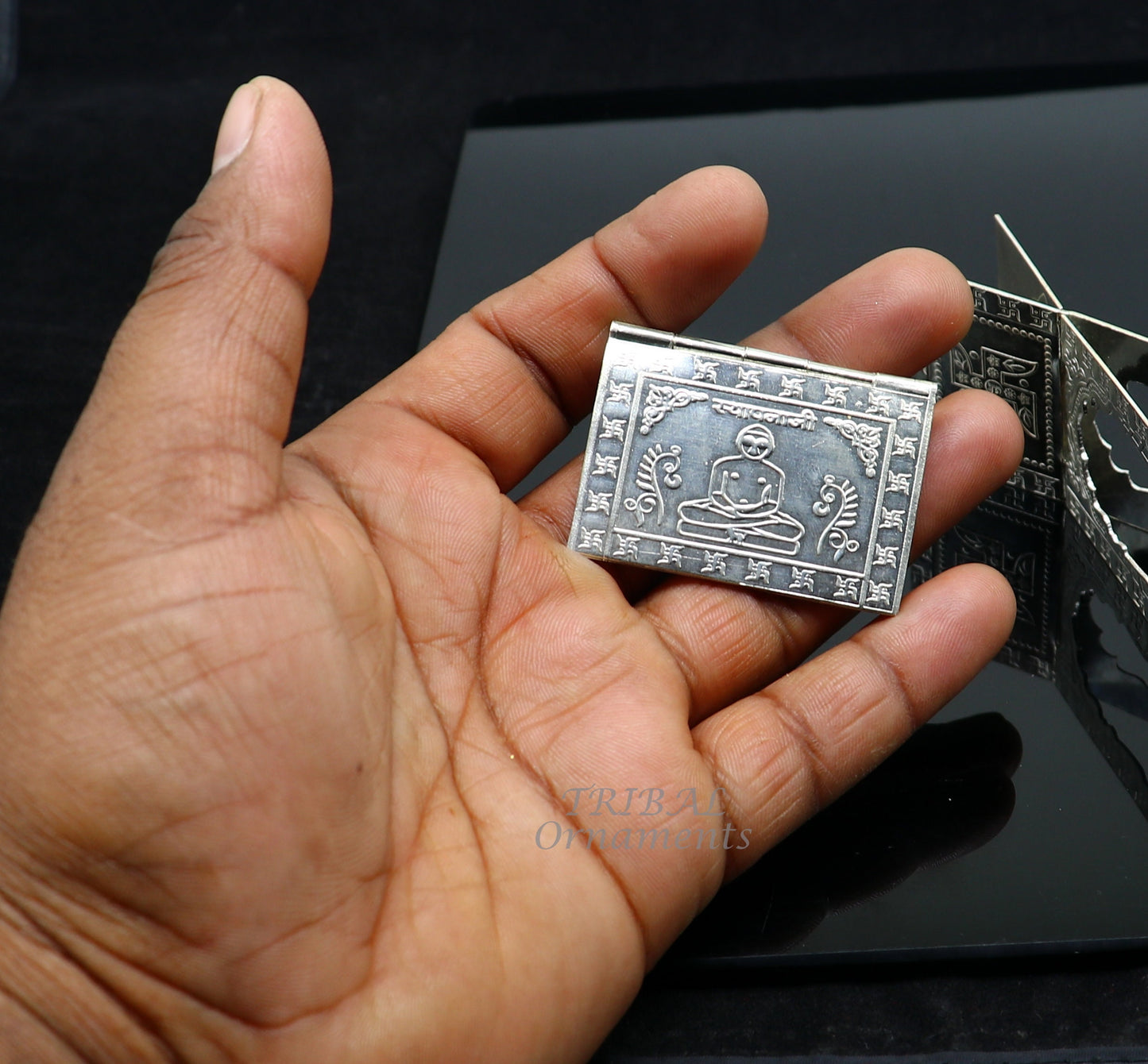 925 sterling silver handmade Divine Navkar Mantra jain mantra, shree sthapna ji namaskar mahamantra page book with boot stand su956 - TRIBAL ORNAMENTS