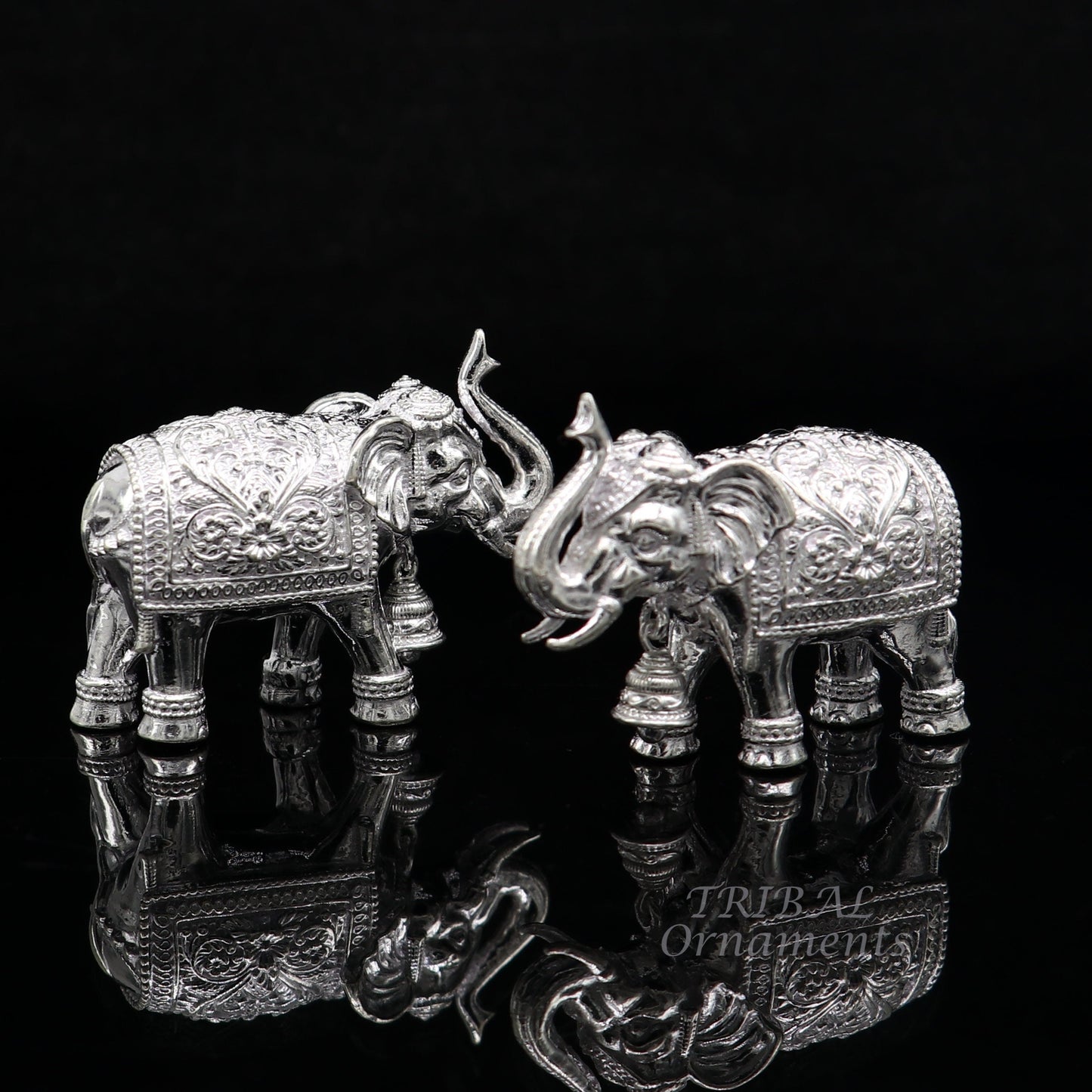 Pure 925 Sterling silver Kandrai work Nakshi design customized Elephant statue, puja article figurine, home décorDiwali puja gift art568 - TRIBAL ORNAMENTS