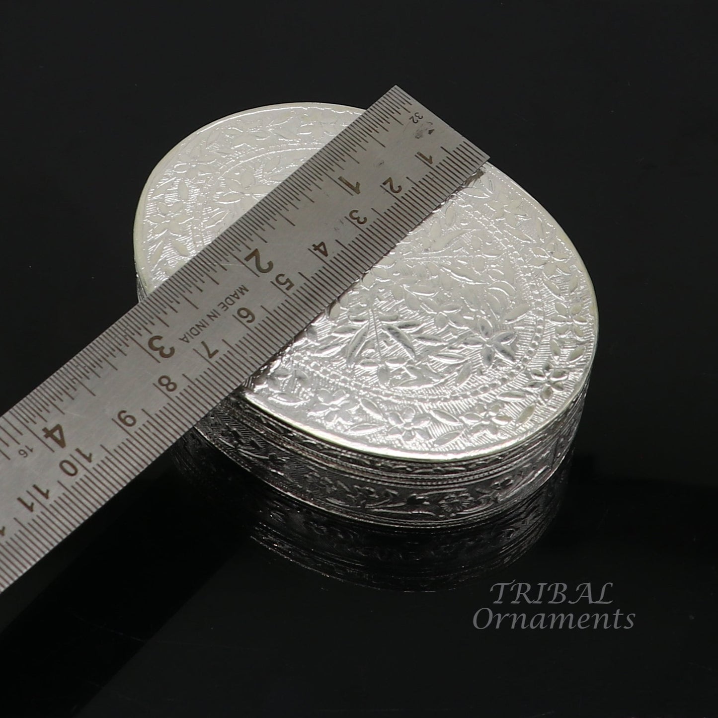 925 silver handmade trinket box, brides powder box or dry fruit box. pills candy box luxury gifting ideas or unique collection stb408 - TRIBAL ORNAMENTS