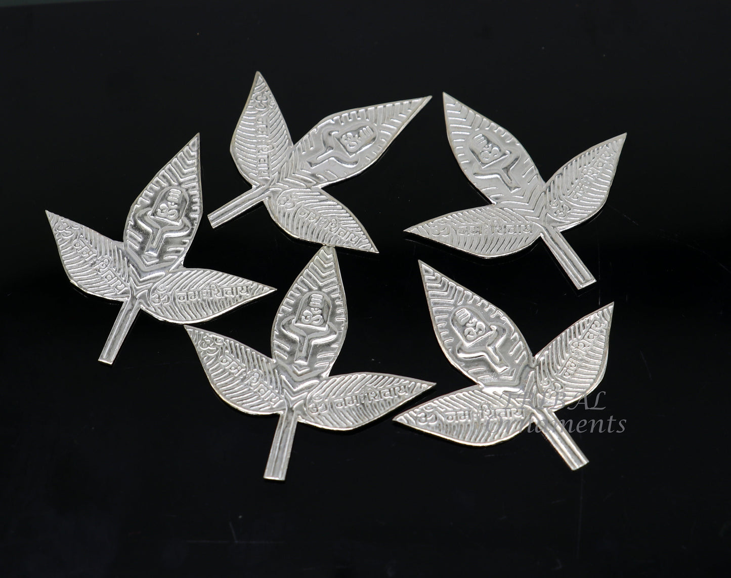4.5cm Lord Shiva bel Patra Solid silver handmade solid belva patra, shiva worshipping/ puja article, bel tree leaves for puja su965 - TRIBAL ORNAMENTS