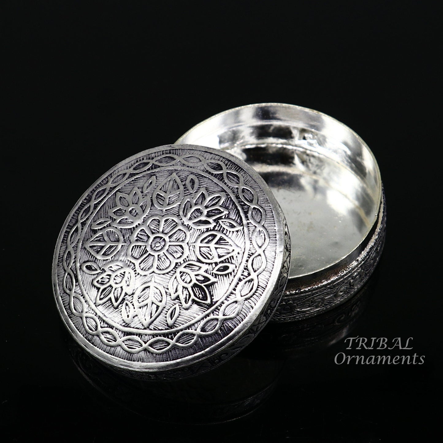 2" wide Vintage style 925 sterling silver handmade trinket box, eye kajal box, container box, kumkum box, sindur box, brides gift stb714 - TRIBAL ORNAMENTS