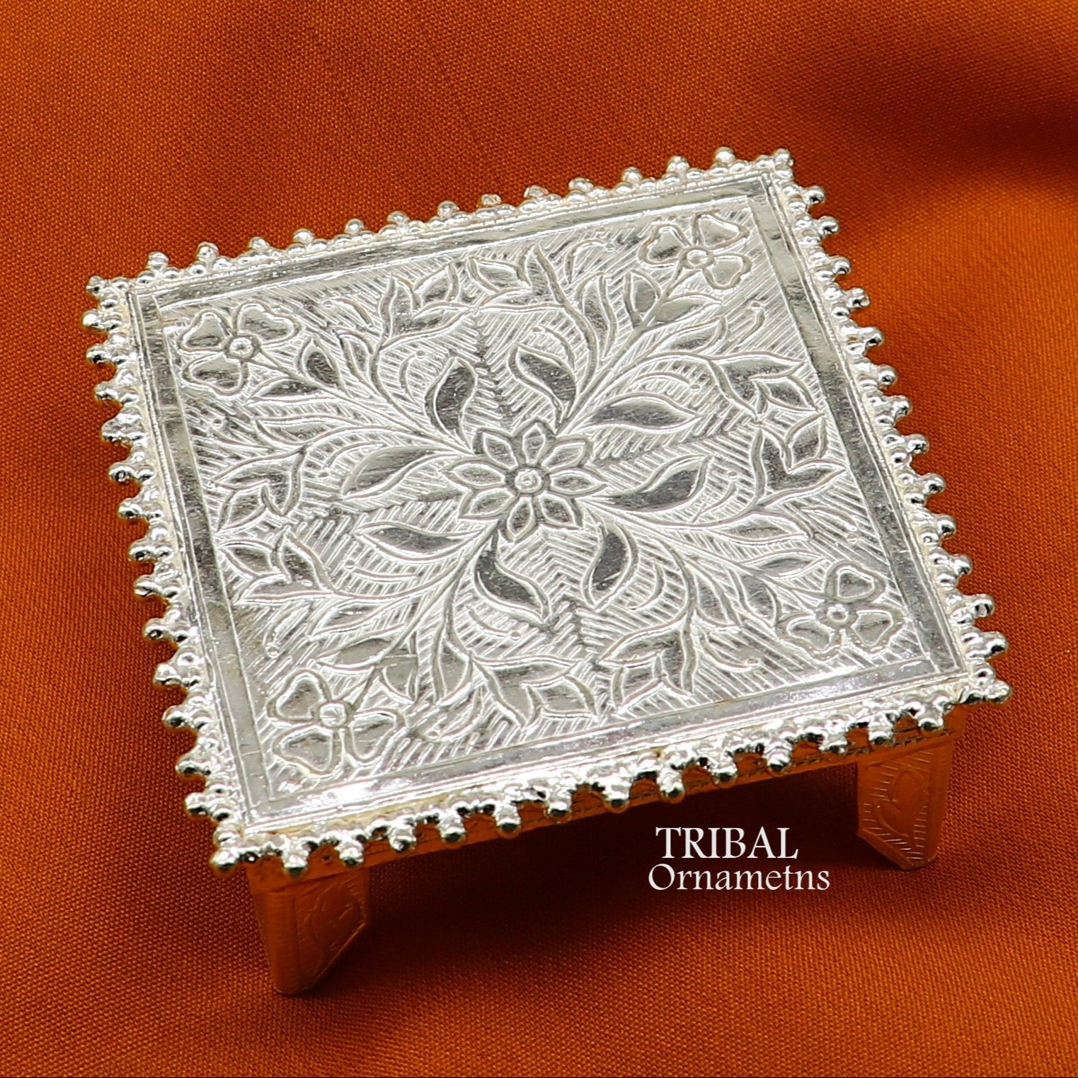 2.5" Vintage design Sterling silver handmade customize small square shape table/bazot/chouki, excellent home puja utensils temple art su951 - TRIBAL ORNAMENTS