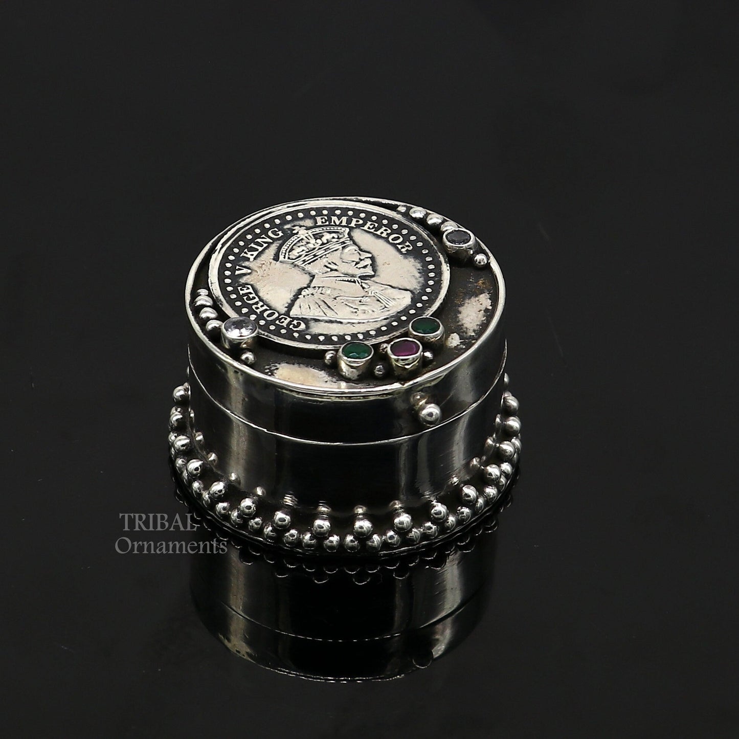 925 sterling silver unique design George v king emperor coin trinket box, kajal eyeliner box, Sindur box brides gift silver box stb751 - TRIBAL ORNAMENTS