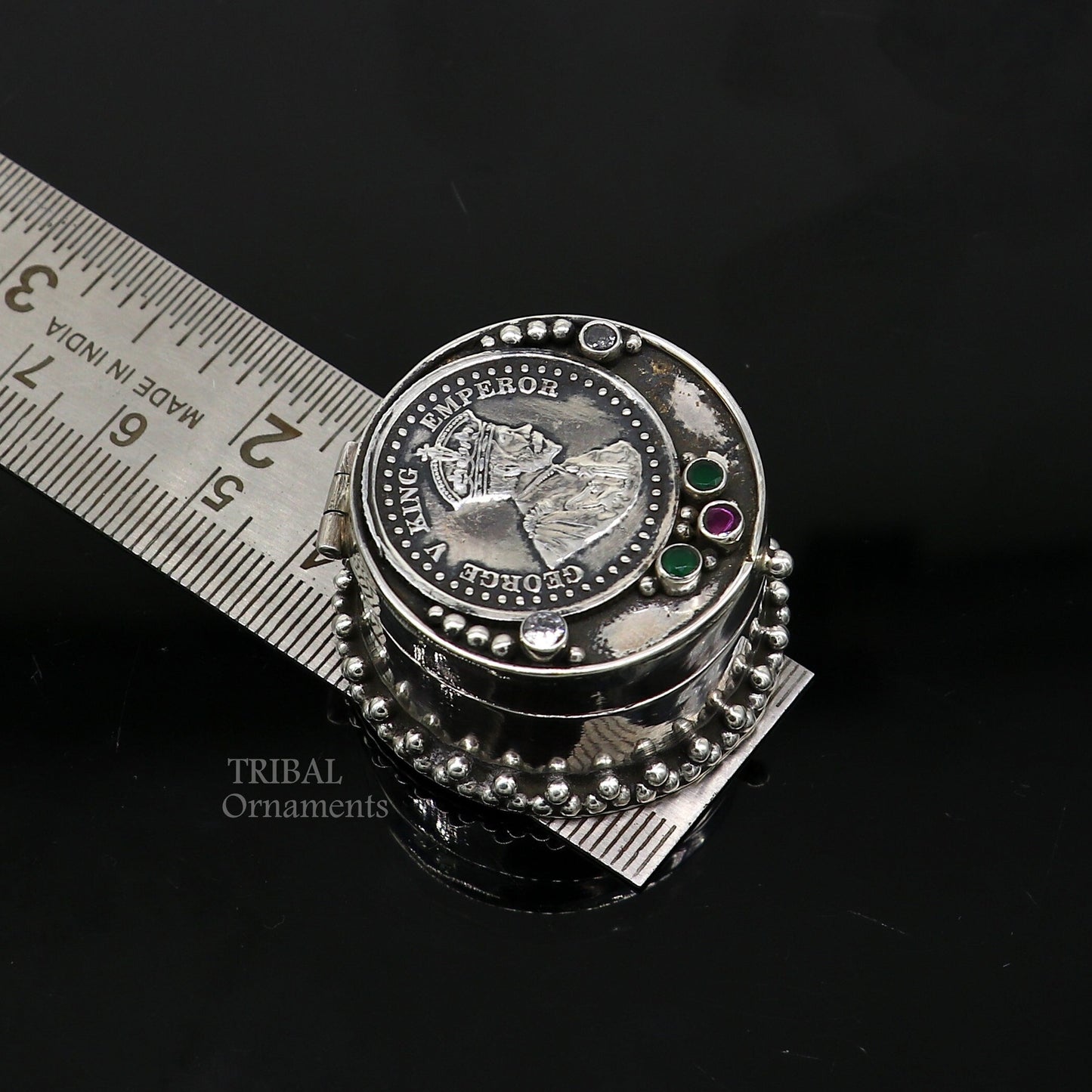 925 sterling silver unique design George v king emperor coin trinket box, kajal eyeliner box, Sindur box brides gift silver box stb751 - TRIBAL ORNAMENTS