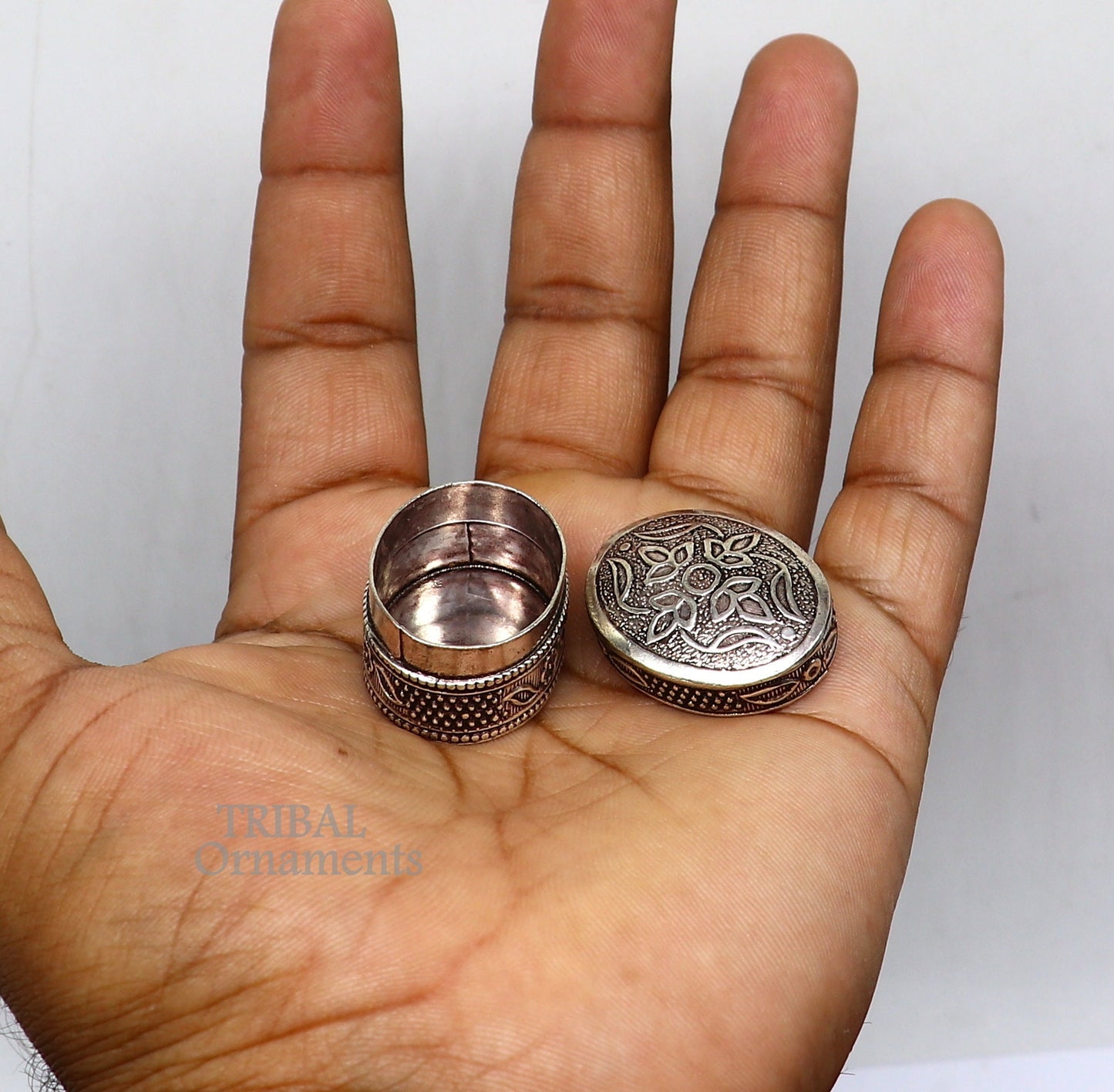Fabulous oxidized 925 sterling silver handmade trinket box, eye kajal box, container box, kumkum box, sindur box, best brides gift stb742 - TRIBAL ORNAMENTS