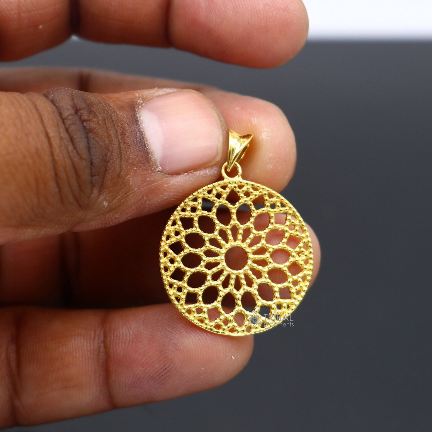 925 sterling silver handmade stylish round floral design small gold polished or vermilled pendant best gifting jewelry from india nsp614 - TRIBAL ORNAMENTS
