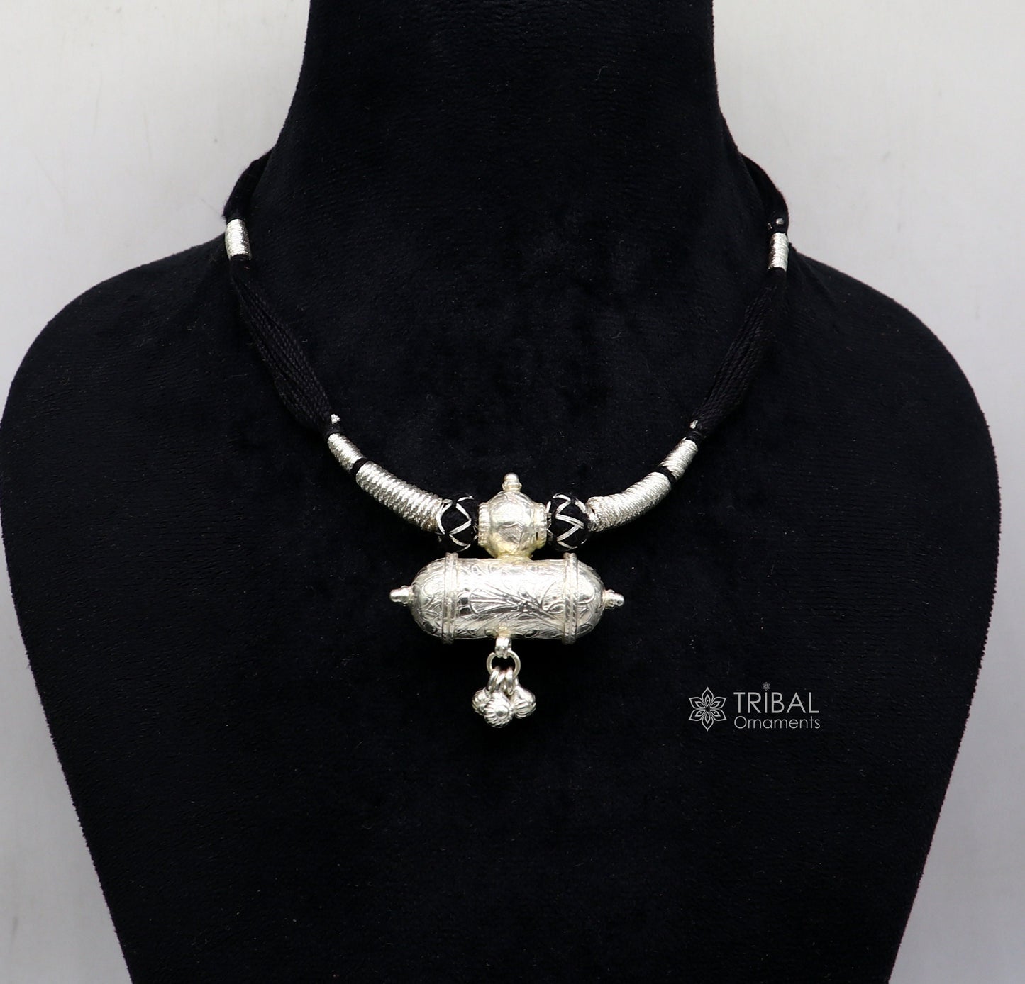 925 sterling silver gorgeous amulet pendant tribal ethnic necklace adjust with back thread knot, unique cultural jewelry set593 - TRIBAL ORNAMENTS