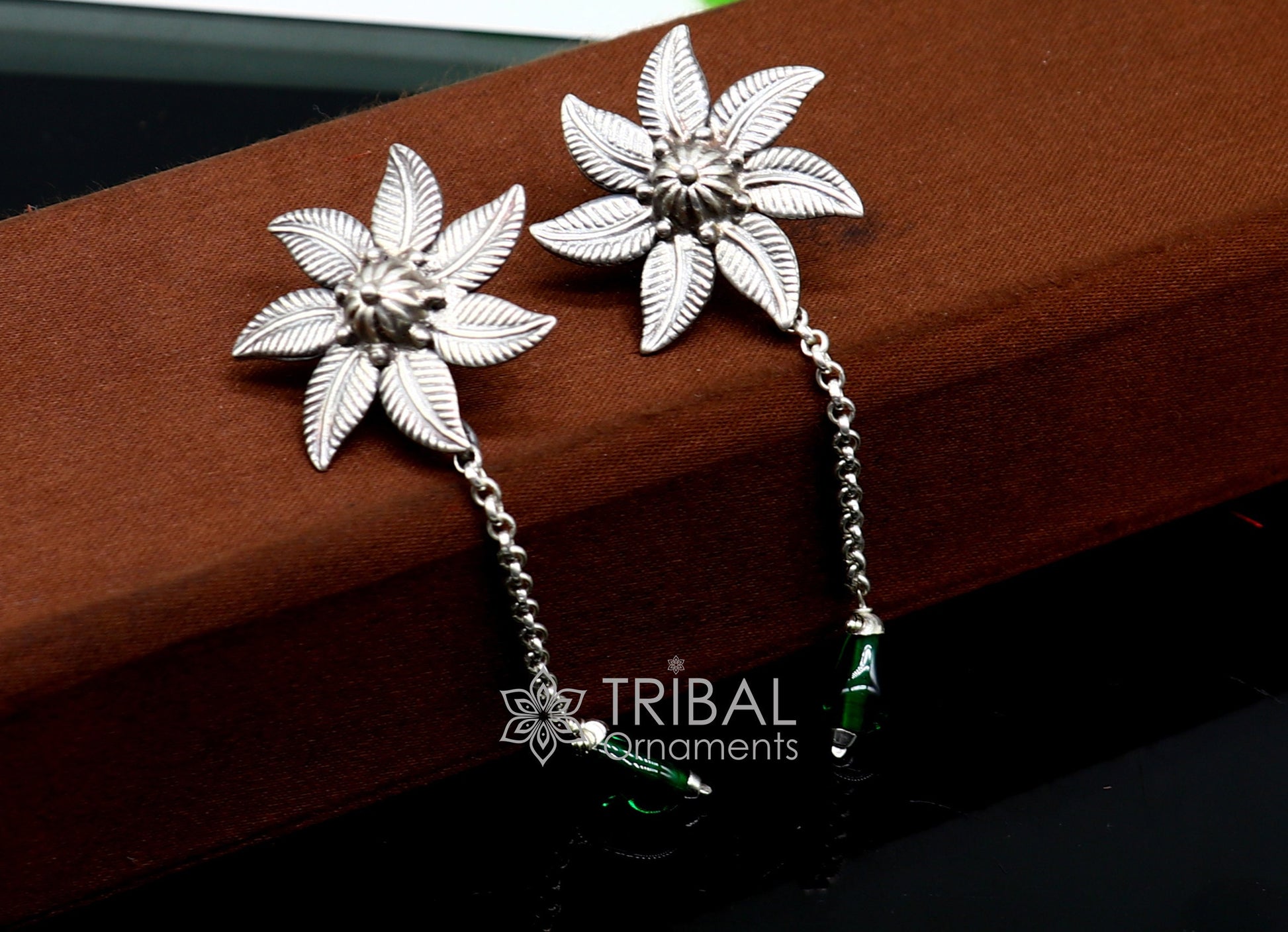 Floral design 92.5 sterling silver stud earring, gorgeous charm earring excellent gifting brides earring fancy party jewelry ear1168 - TRIBAL ORNAMENTS