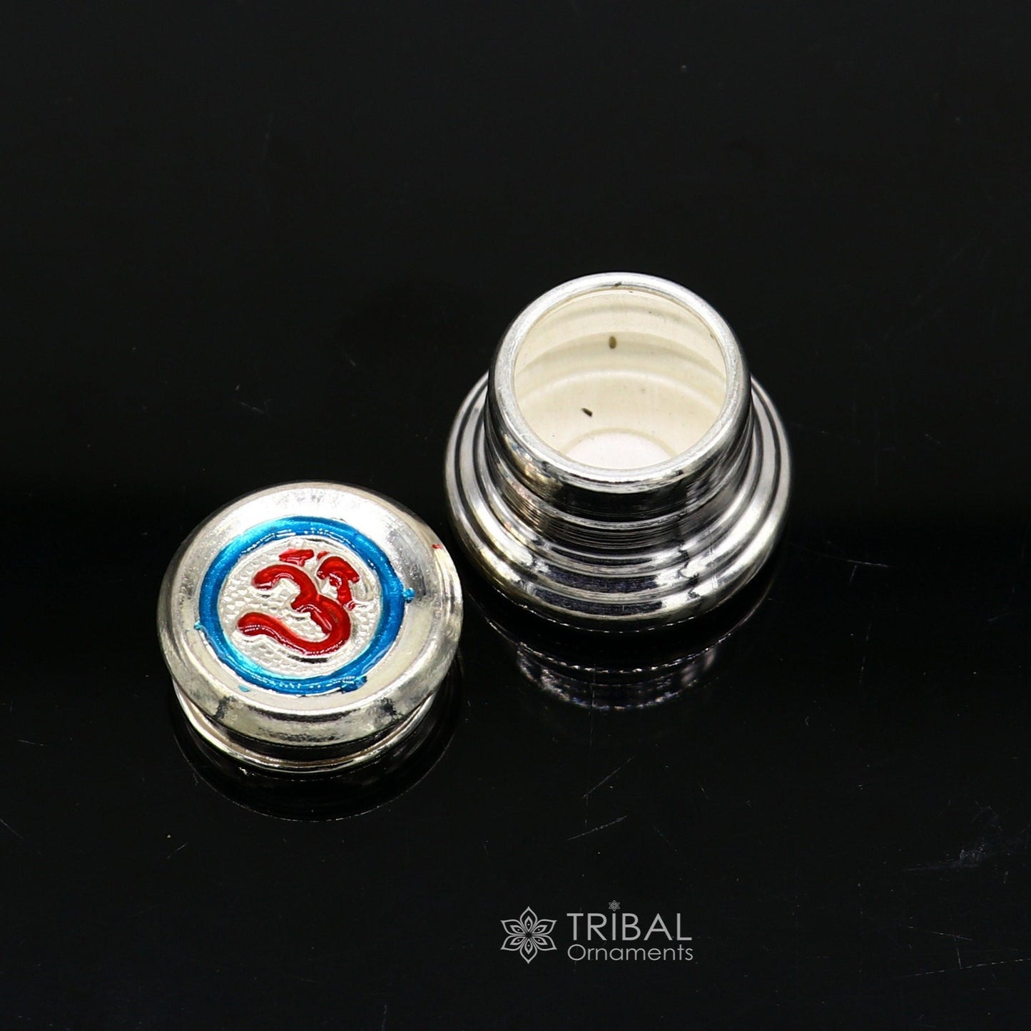 999 pure silver trinket box, kajal box brides round shape box Aum design box , container tobacco box, eyeliner Sindur box gifting stb804 - TRIBAL ORNAMENTS