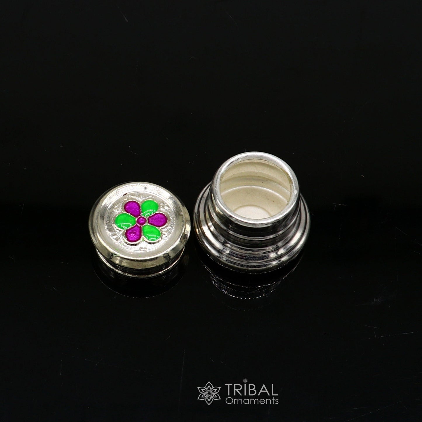 999 pure silver trinket box, kajal box brides round shape box flower design box , container tobacco box, eyeliner Sindur box gifting stb807 - TRIBAL ORNAMENTS