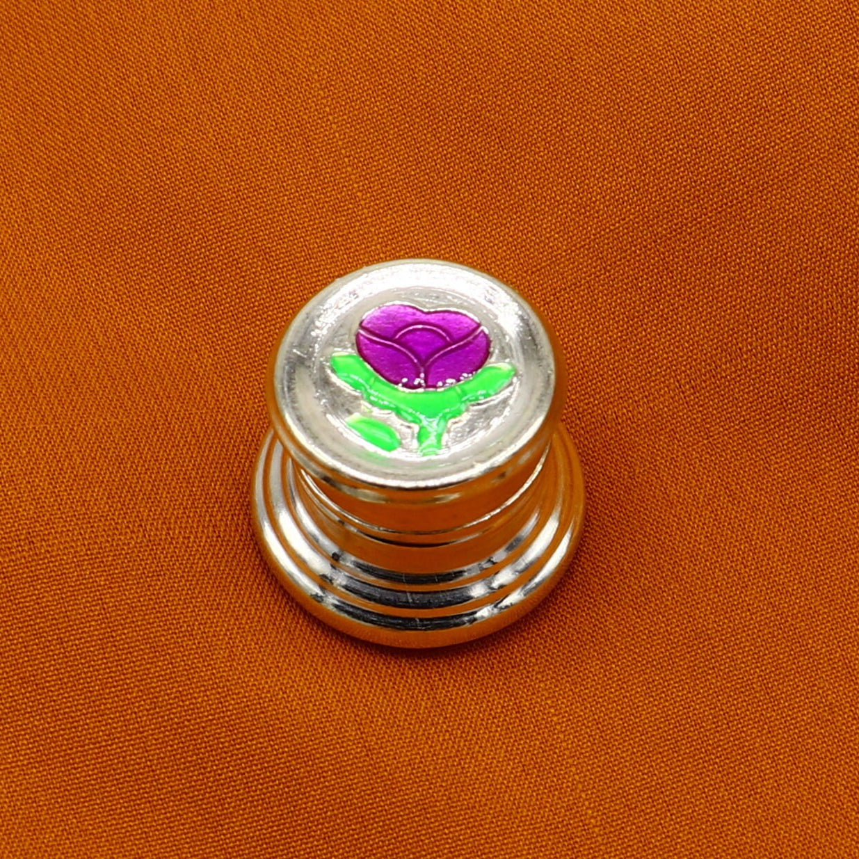 999 pure silver trinket box, kajal box brides round shape box flower design box , container tobacco box, eyeliner Sindur box gifting stb809 - TRIBAL ORNAMENTS