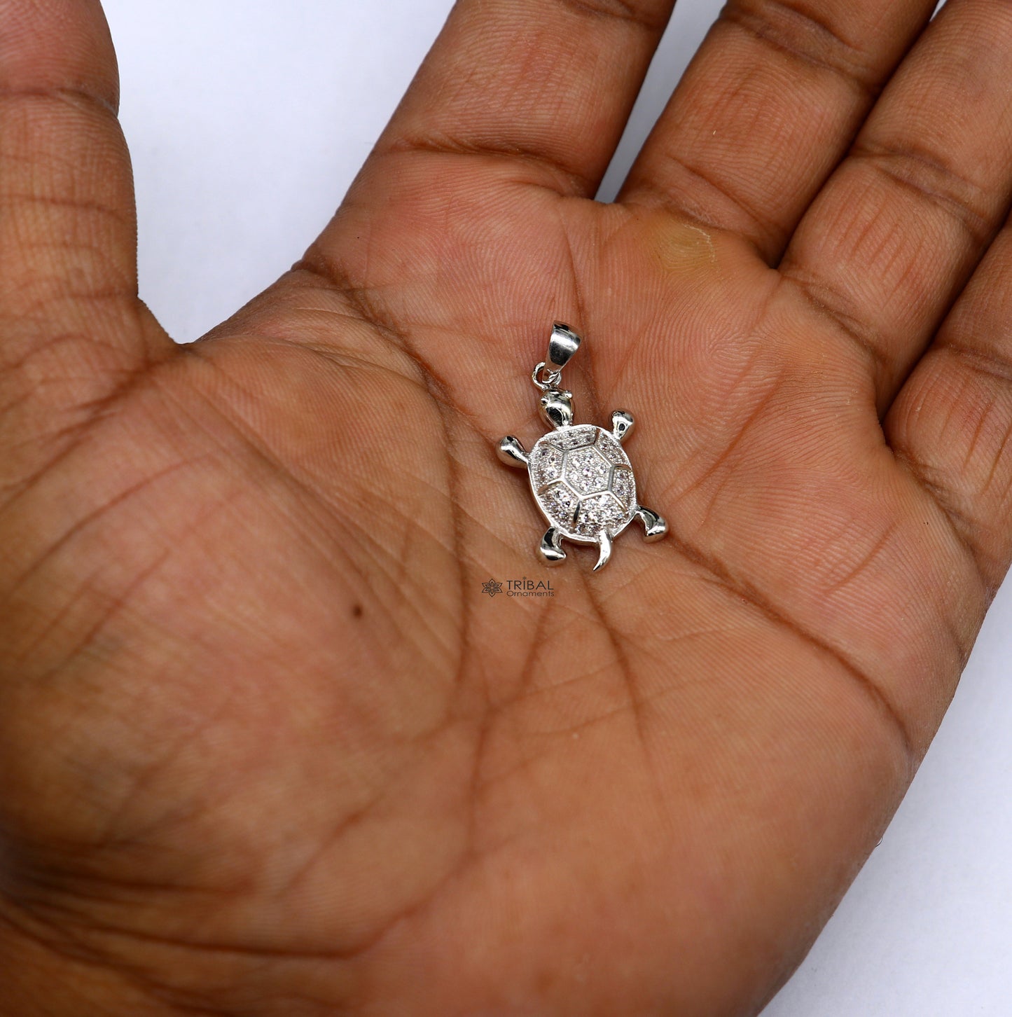 925 sterling silver beautiful cubic zircon stone Tortoise pendant adding a touch of natural beauty and sophistication to any outfit nsp630 - TRIBAL ORNAMENTS