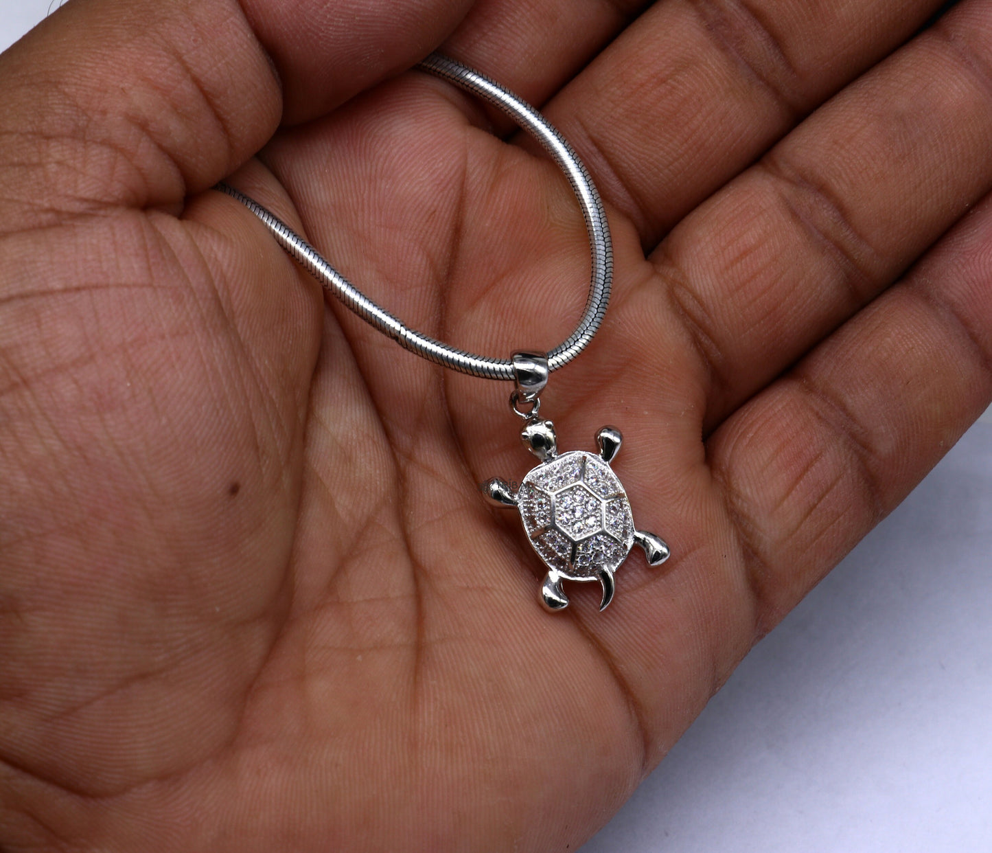 925 sterling silver beautiful cubic zircon stone Tortoise pendant adding a touch of natural beauty and sophistication to any outfit nsp630 - TRIBAL ORNAMENTS