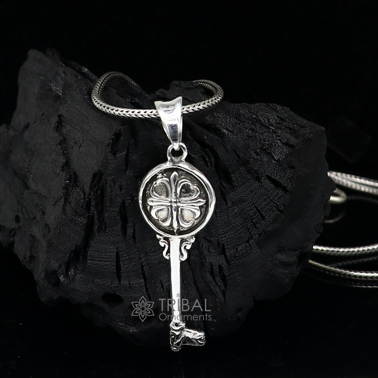 vintage style key pendant necklace 925 sterling silver amazing stylish customized jewelry from india nsp657 - TRIBAL ORNAMENTS