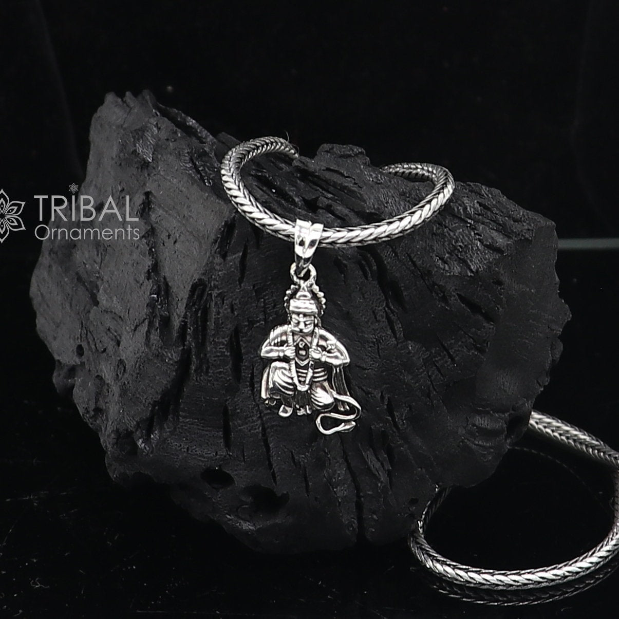 925 sterling silver handmade Hindu idol God Lord hanuman pendant, amazing divine lord bajarangbali pendant unisex gifting jewelry NSP686 - TRIBAL ORNAMENTS