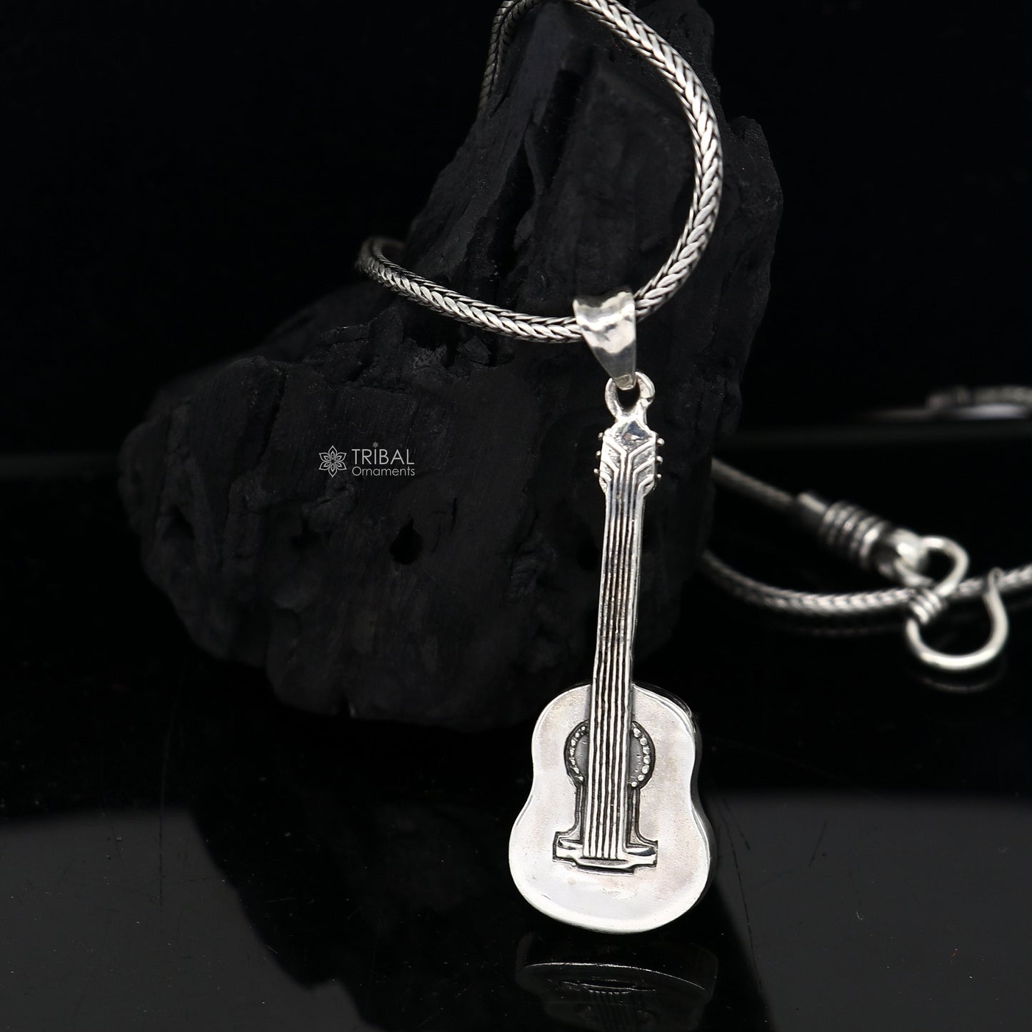 925 pure silver Divine GUITAR pendant best gifting pendant, wheat chain necklace locket best gifting delicate unisex jewelry NSP728 - TRIBAL ORNAMENTS