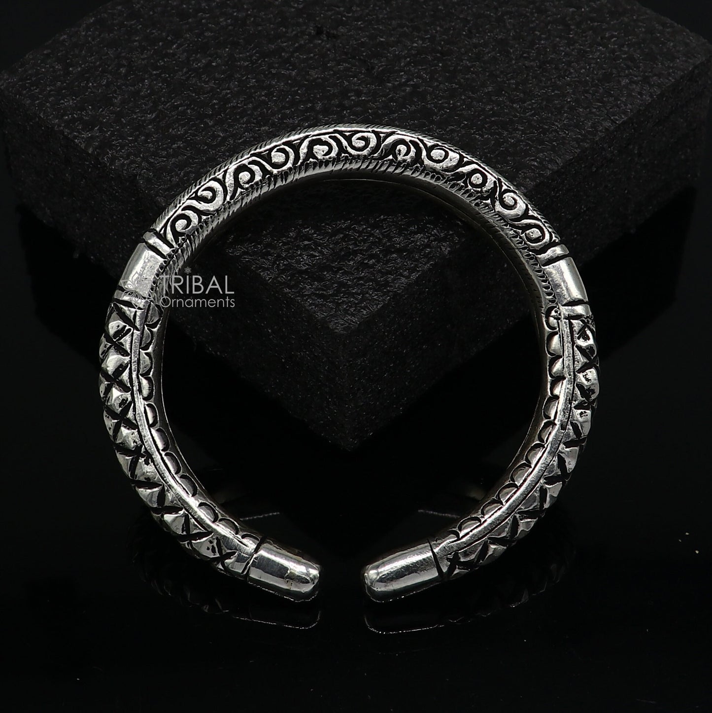 925 Sterling silver handmade chitai work "jai shree shyam" lord krishna mantra bracelet kada best divine unisex tribal ethnic jewelry nsk708 - TRIBAL ORNAMENTS