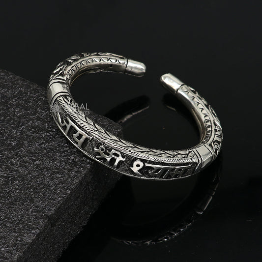 Divine lord krishna "jai shri shyam" matra handmade 925 sterling silver kada, best unisex bangle bracelet kada jewelry from india nsk710 - TRIBAL ORNAMENTS