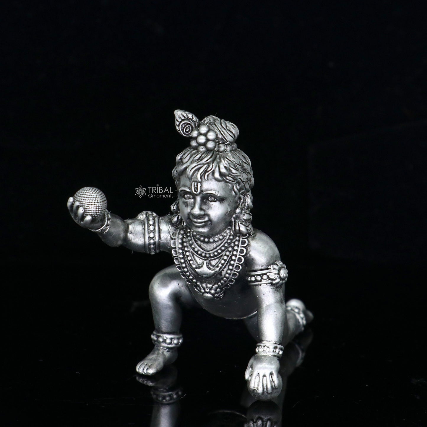 925 Sterling silver Idol Krishna Bal Gopal crawling Krishna statue figurine, silver baby Krishna laddu Gopal sculpture article art698 - TRIBAL ORNAMENTS