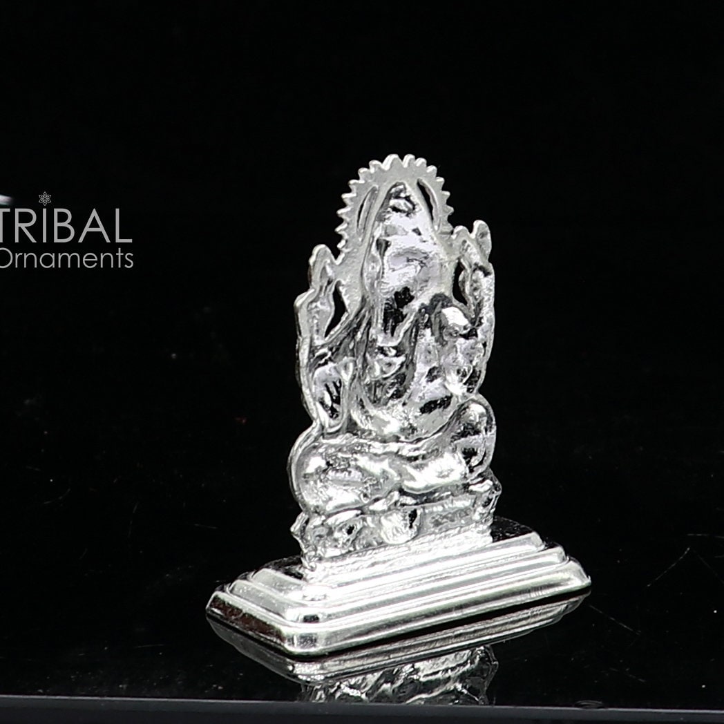 925 Sterling silver Lord Ganesh Idol, Pooja Articles, Silver Idols Figurine, handcrafted Lord Ganesh statue Diwali puja gift art665 - TRIBAL ORNAMENTS