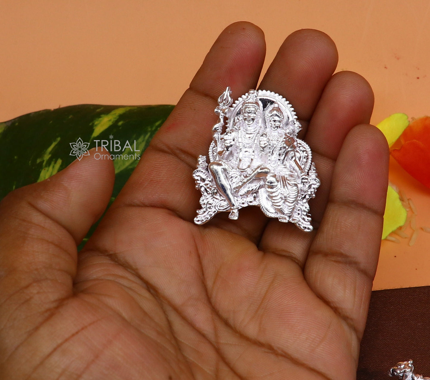925 Sterling silver idols Lord Shiva and goddess Parwati maa and nandi divine statue figurine, puja articles best gift silver article art724 - TRIBAL ORNAMENTS