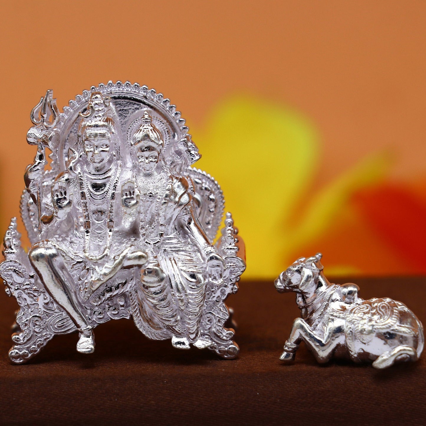 925 Sterling silver idols Lord Shiva and goddess Parwati maa and nandi divine statue figurine, puja articles best gift silver article art724 - TRIBAL ORNAMENTS