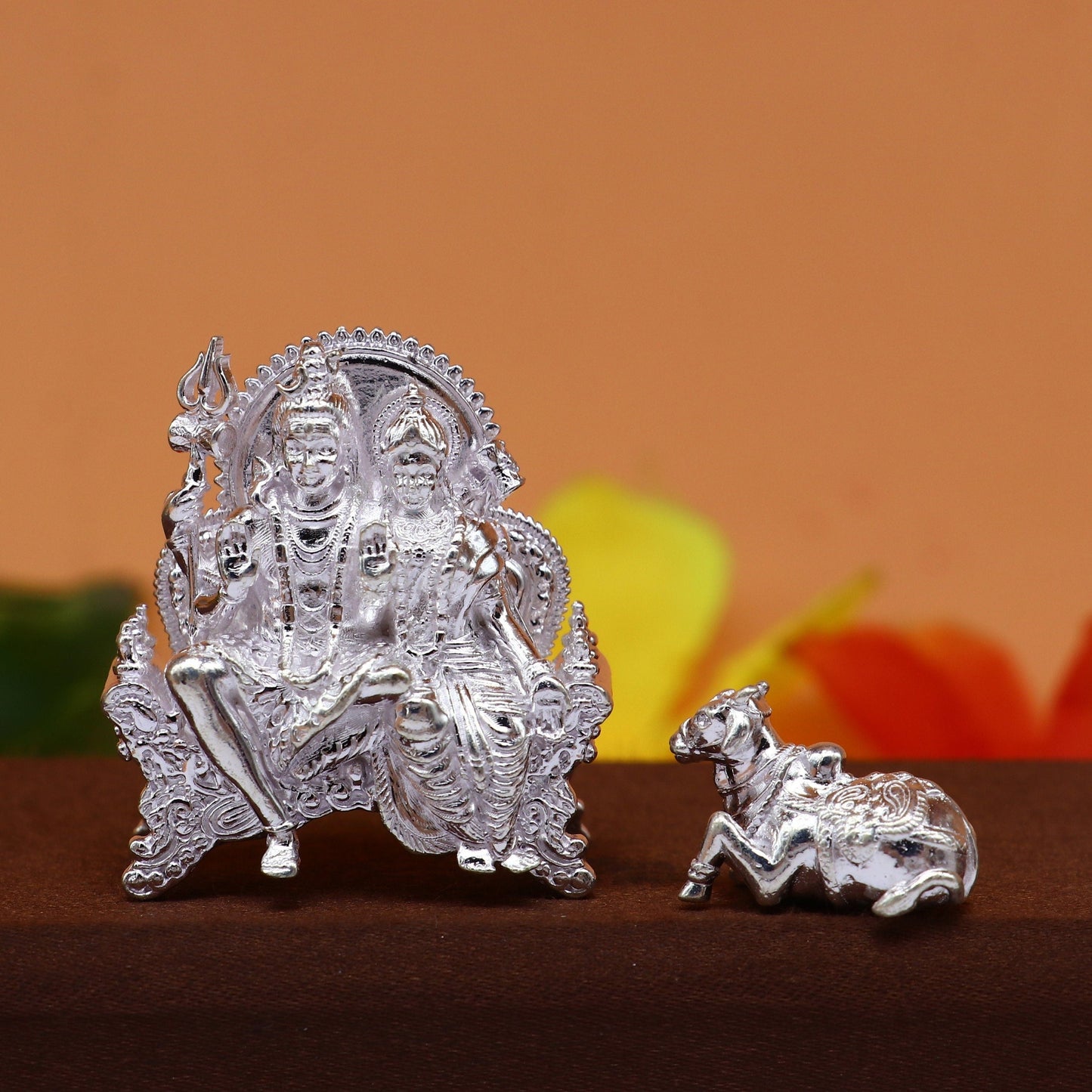 925 Sterling silver idols Lord Shiva and goddess Parwati maa and nandi divine statue figurine, puja articles best gift silver article art724 - TRIBAL ORNAMENTS