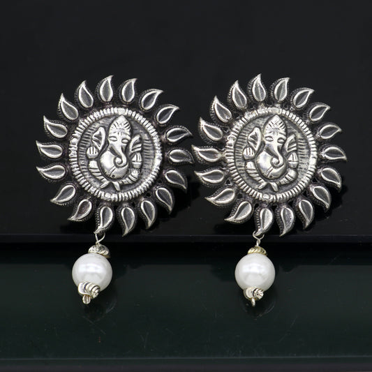 Lord Ganesha 925 sterling silver handmade stud earrings God ganesha design stud earring tribal jewelry from Rajasthan india s1296 - TRIBAL ORNAMENTS
