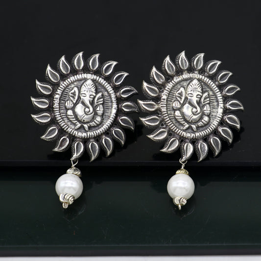 Lord Ganesha 925 sterling silver handmade stud earrings God ganesha design stud earring tribal jewelry from Rajasthan india s1296 - TRIBAL ORNAMENTS