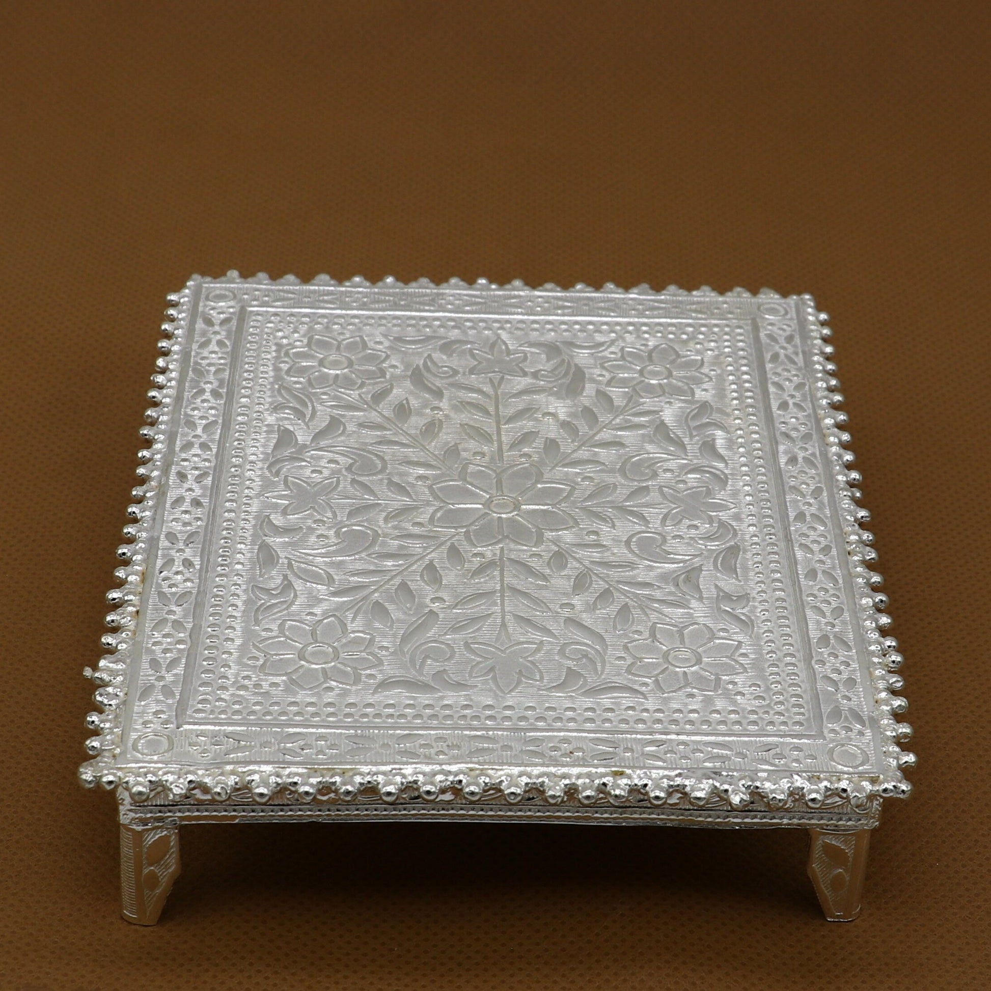 3.5"x4.5" Vintage design Sterling silver handmade customize small rectangle shape table/bazot/chouki, excellent home puja utensils su1265 - TRIBAL ORNAMENTS