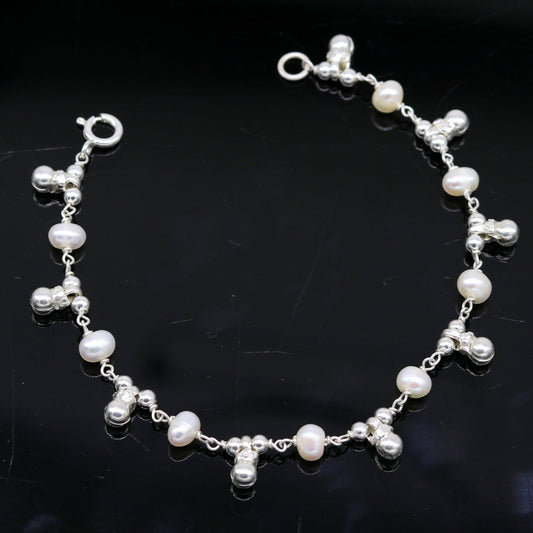 Sterling silver beaded bracelet with natural pearls, handmade unisex jewelry by TRIBAL ORNAMENTS, 6 to 8.5 inches adjustable.
