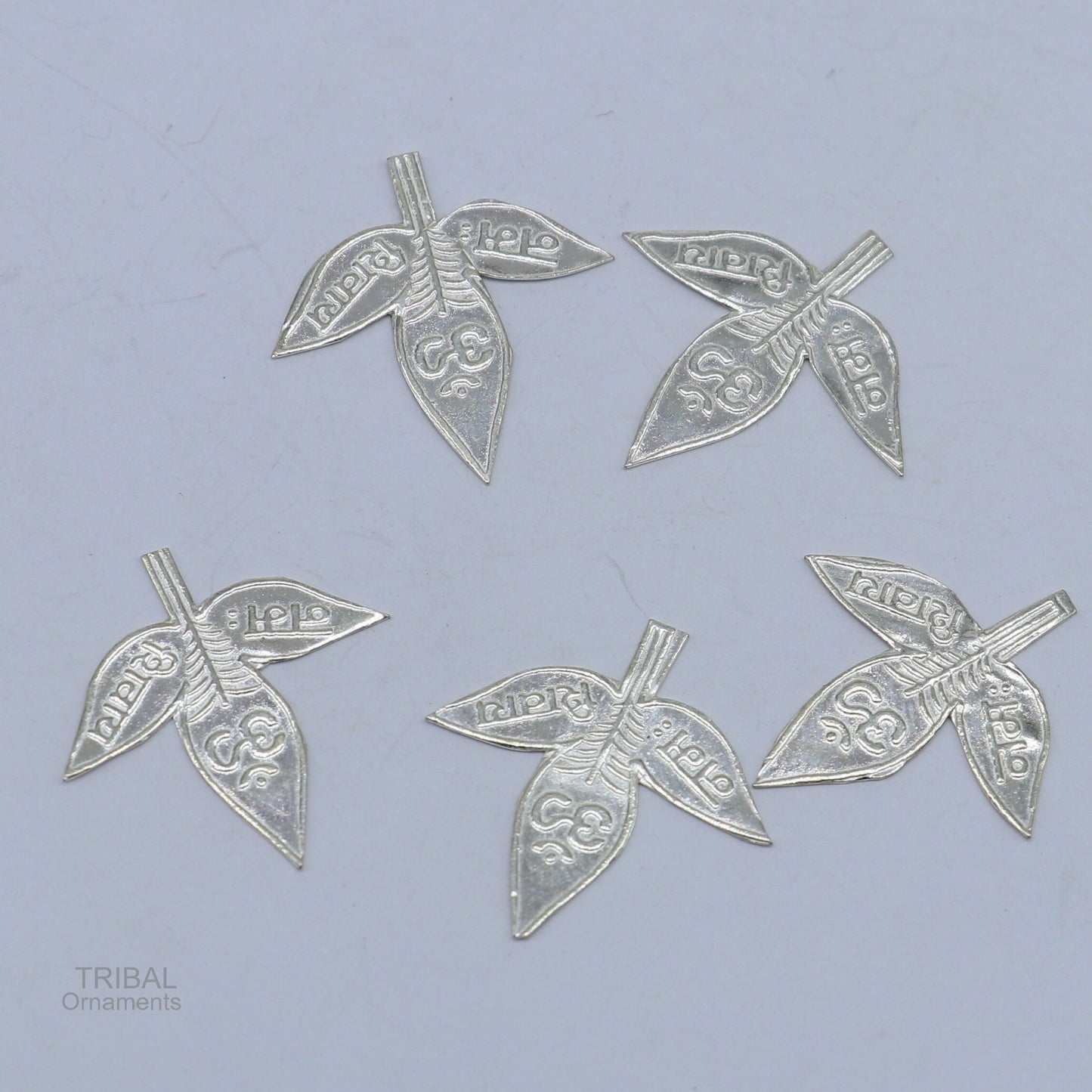 2.1 cm Lord Shiva bel Patra Solid silver handmade solid belva patra, shiva worshipping/ puja article, bel tree leaves for puja su601 - TRIBAL ORNAMENTS