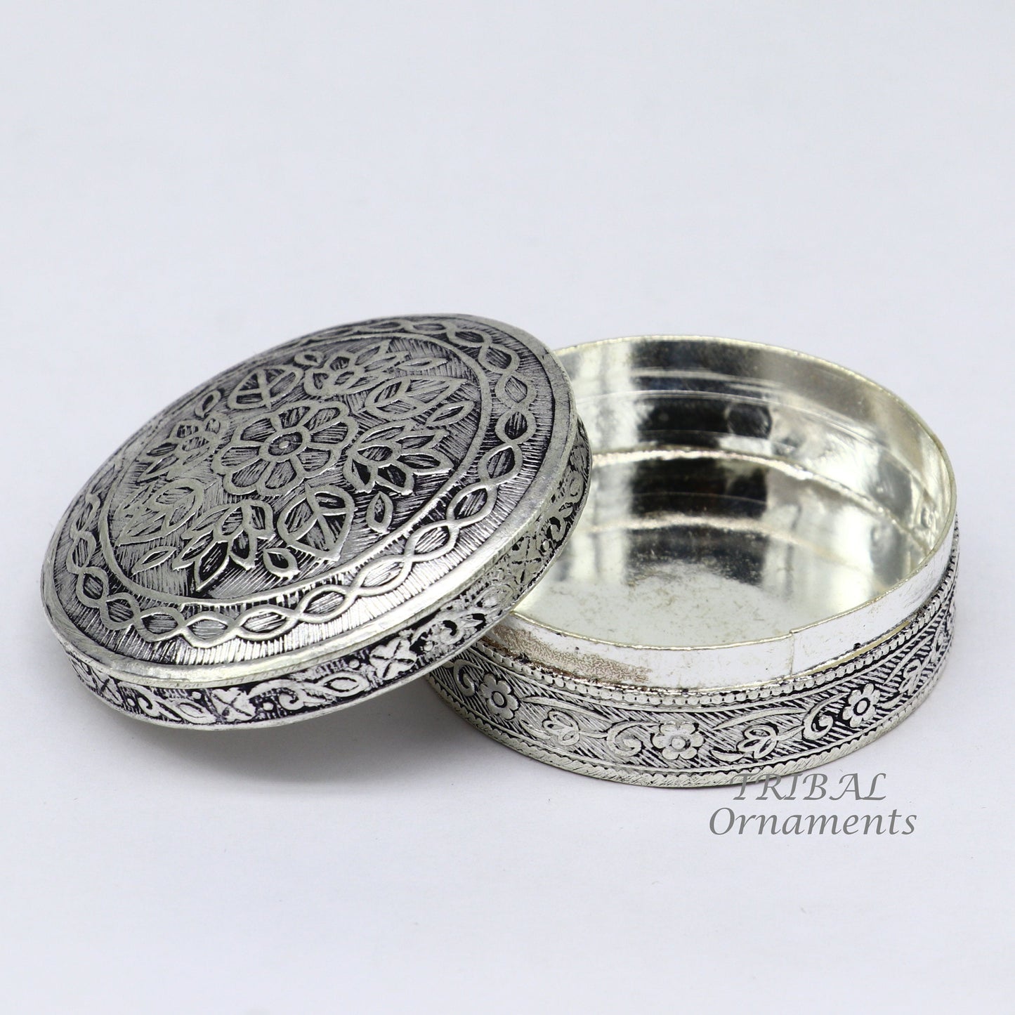 2" wide Vintage style 925 sterling silver handmade trinket box, eye kajal box, container box, kumkum box, sindur box, brides gift stb714 - TRIBAL ORNAMENTS