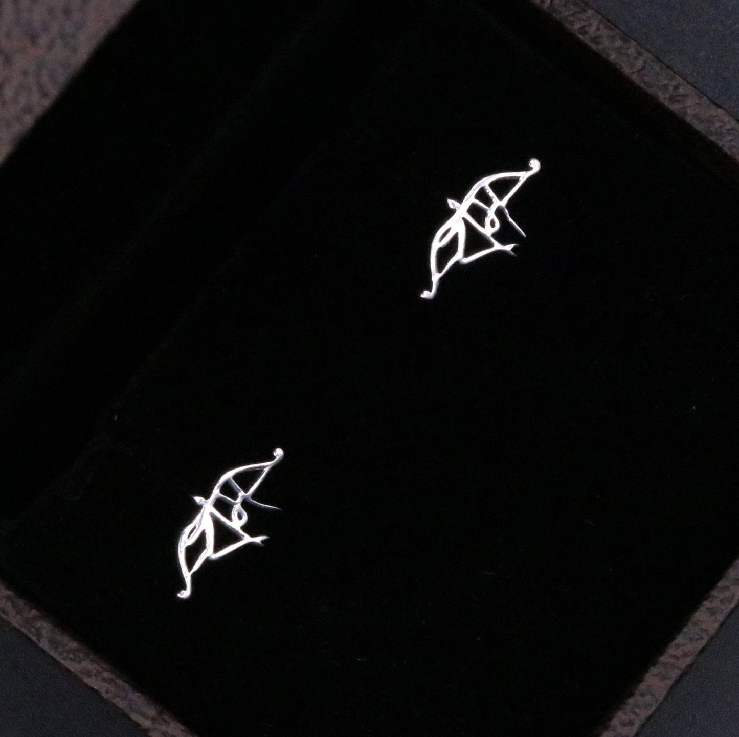 925 Solid sterling silver handmade stud indian idol lord rama fabulous design regional stud earring pair jewelry s-17 - TRIBAL ORNAMENTS