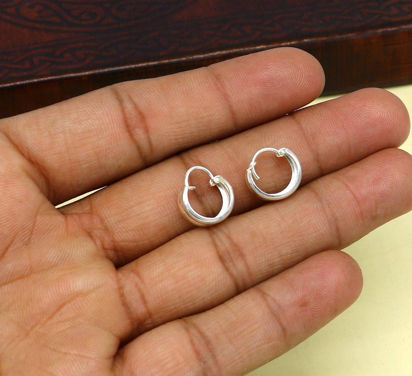925 sterling silver traditional Indian style hoops earring by TRIBAL ORNAMENTS, unisex lightweight customized jewelry with intricate design